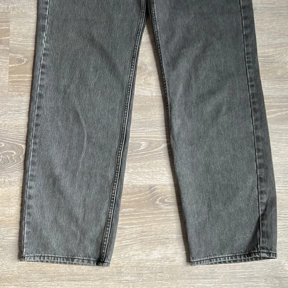 GOOD AMERICAN 90s Loose Baggy Straight Leg Jeans In Faded Black - Picture 6 of 13